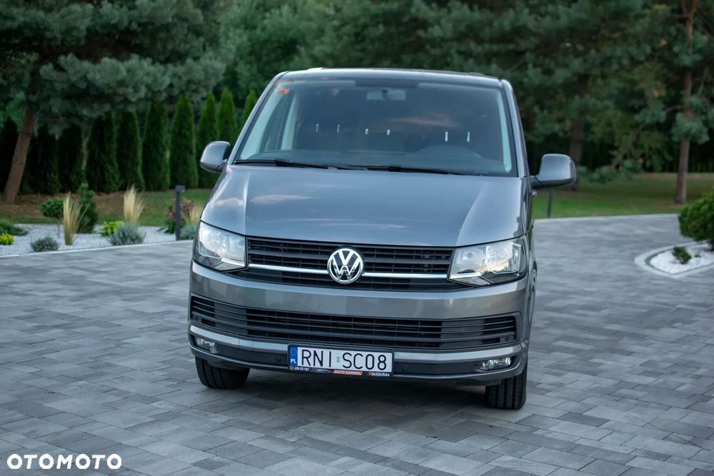Volkswagen Caravelle - 4