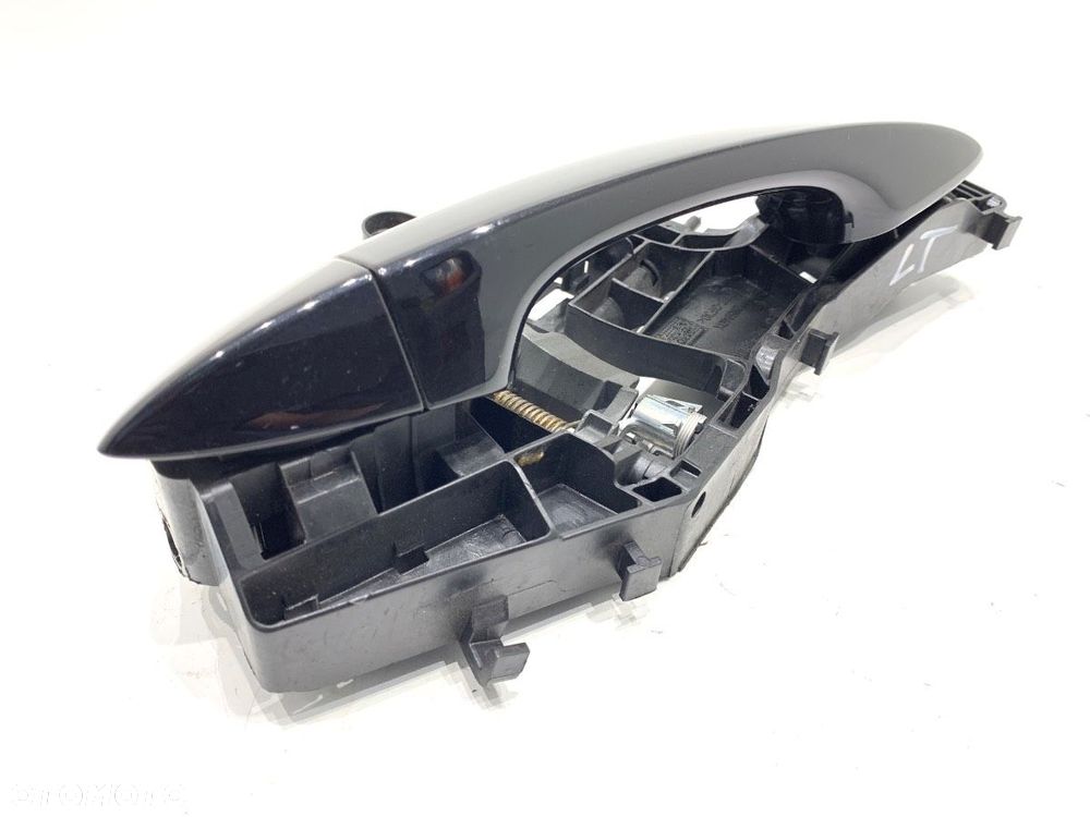 KLAMKA ZEWNĘTRZNA LEWY TYŁ - 149.00 PLN - VW PASSAT B8 Variant (3G5, CB5) 2014 - 2022 1.5 TSI 110 - 2