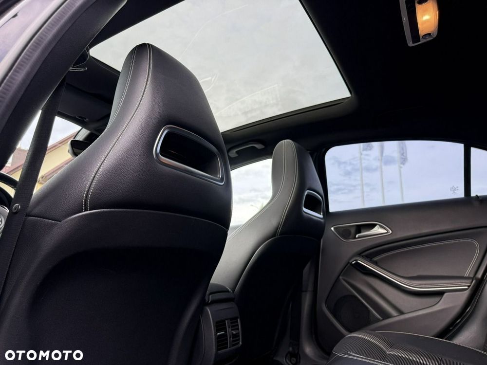 Mercedes-Benz Klasa A 180 d Style 7G-DCT - 17