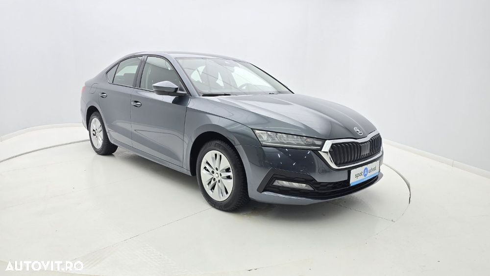 Skoda Octavia 2.0 TDI DSG Ambition - 4