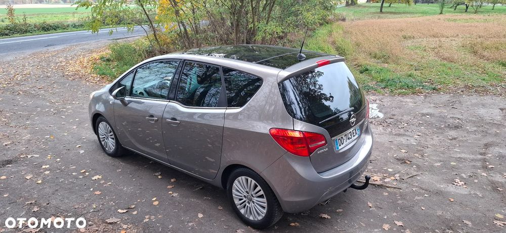 Opel Meriva - 18