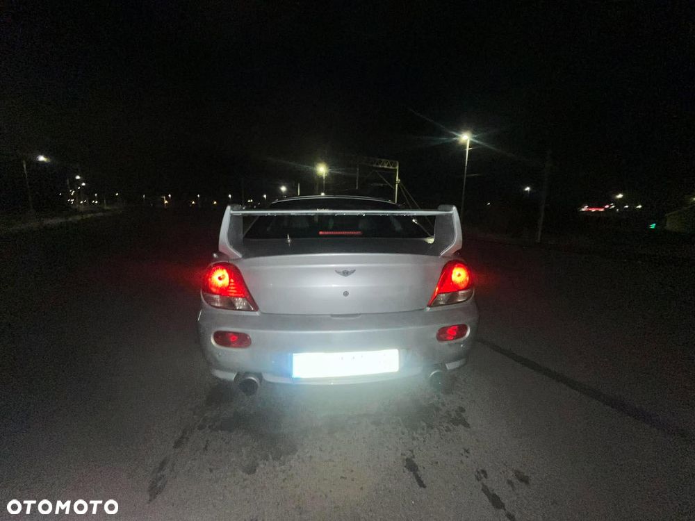 Hyundai Coupe - 8