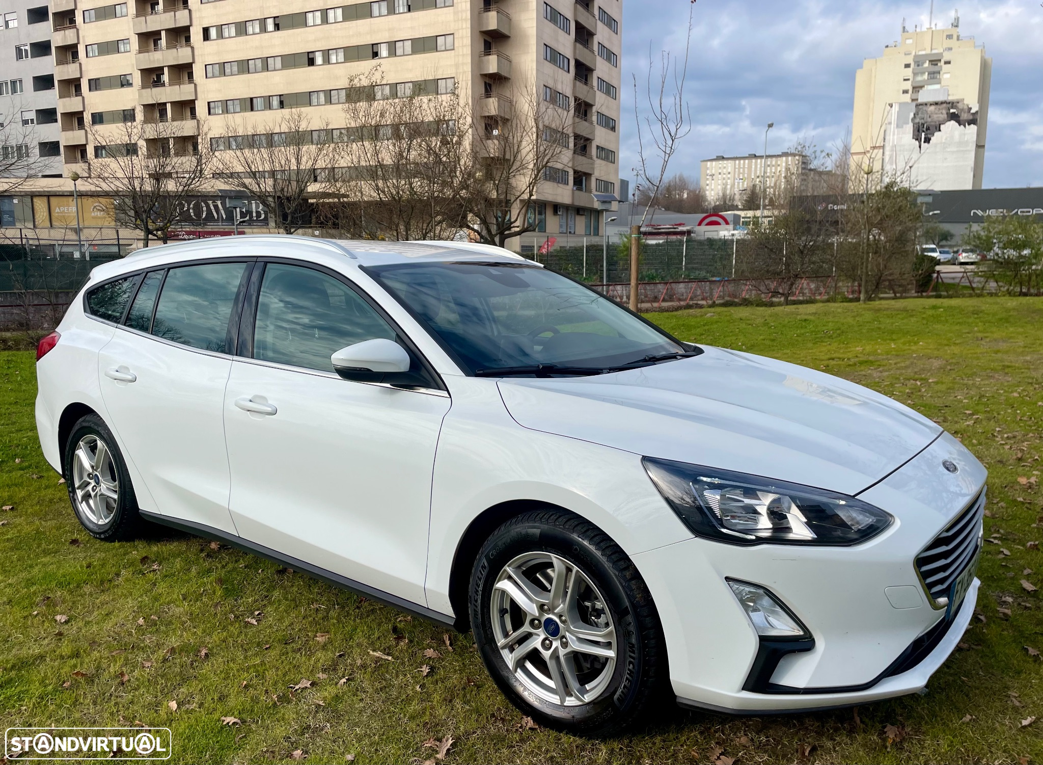 Ford Focus SW 1.5 TDCi EcoBlue Connected - 6