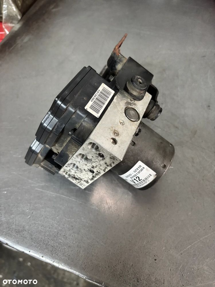 Pompa sterwonik ABS Hyundai i40 2011r. 1.7 CRDI 136km 58920-3Z910