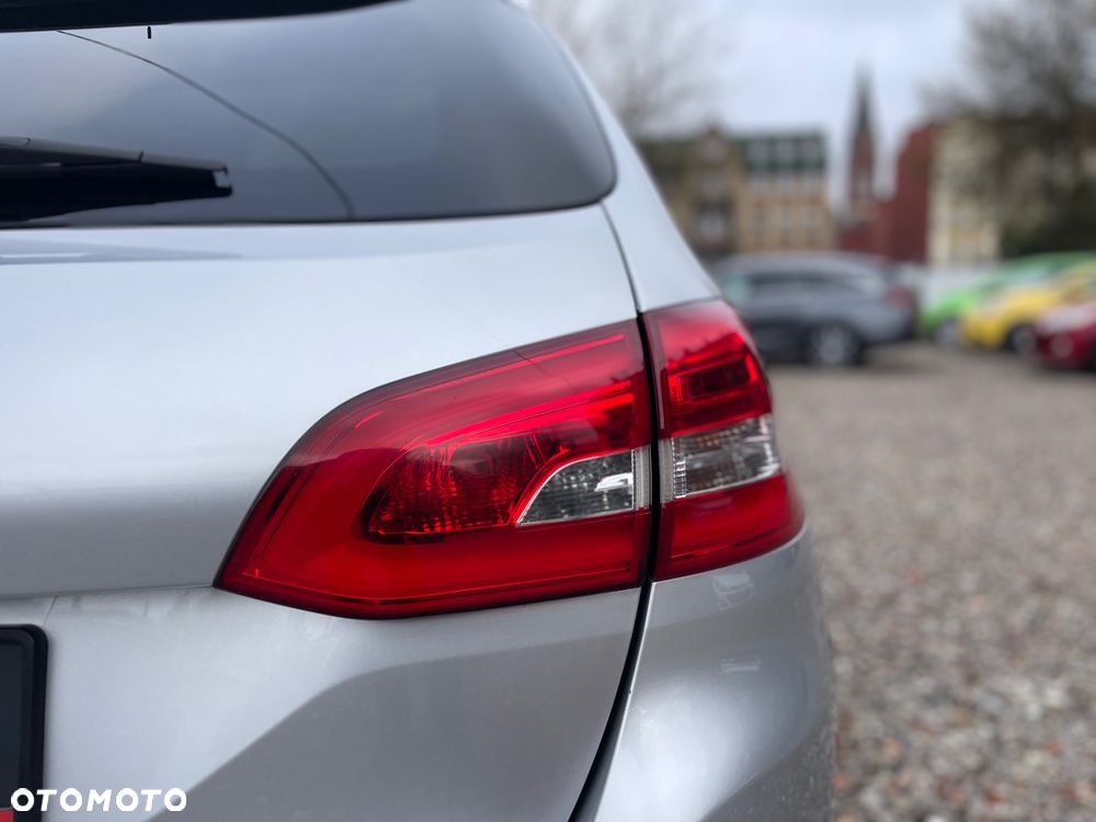 Peugeot 308 BlueHDi FAP 120 EAT6 Stop & Start Allure - 10