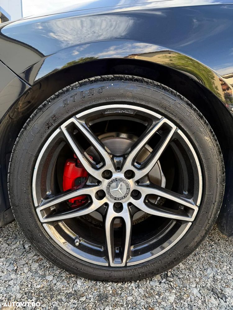 Mercedes-Benz A 180 d Sedan 7G-DCT Progressive - 34