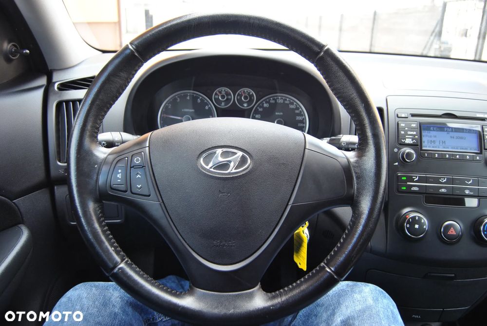 Hyundai i30 1.4 Classic + EU5 - 16