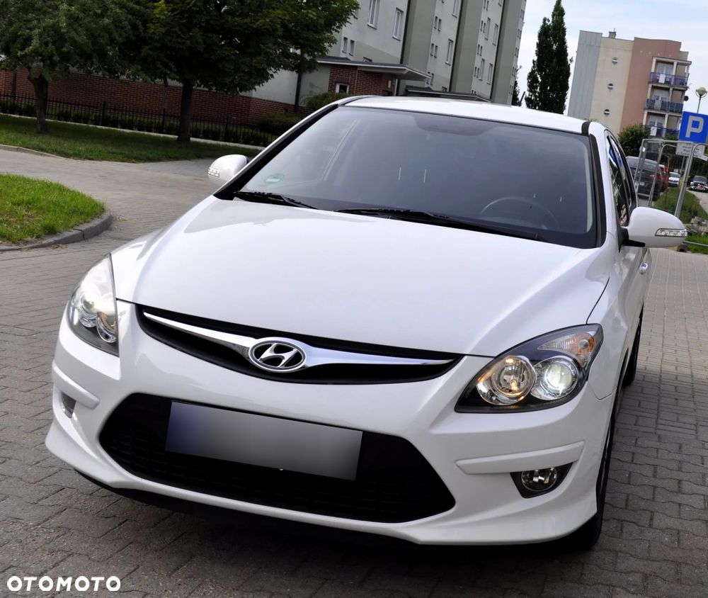 Hyundai i30 1.4 Blue Comfort - 14