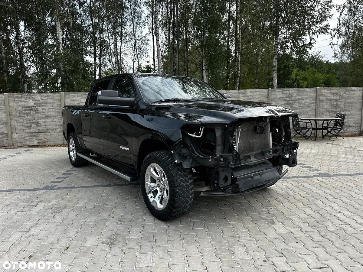 Dodge RAM 1500 5.7 4x4 - 21