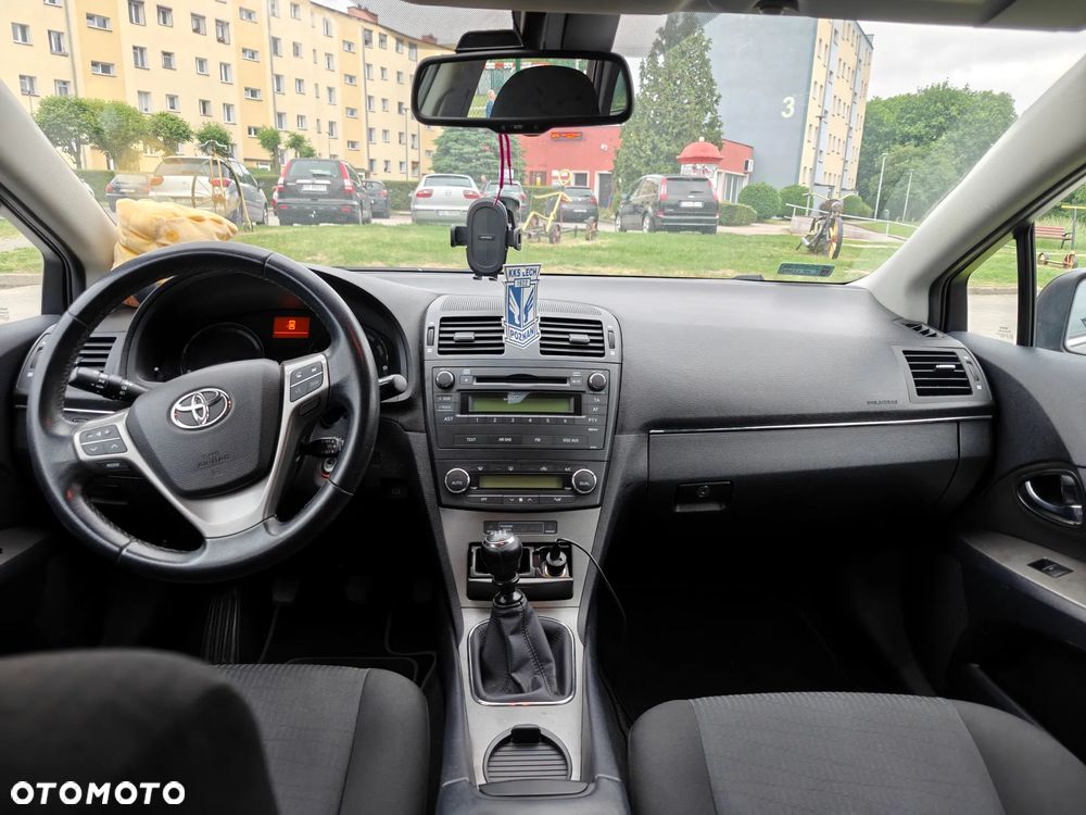 Toyota Avensis 2.0 D-4D Sol - 14