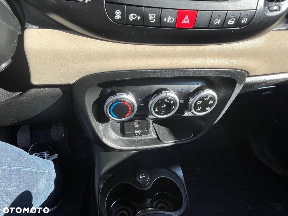 Fiat 500L 1.6 Multijet Lounge S&S - 14