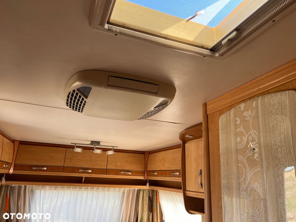 Caravelair Prestige LUX IV 610 2008r.  i inne / Dethleffs Emotion Silver 700 VIP i / Hobby Premium 610 2013 i / Fendt Diamant 590 2012 i /Tabbert Vivaldi 450 i/ LMC Kondor VIP 650 - 19