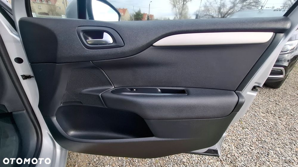 Citroën C4 VTi 95 Selection - 21