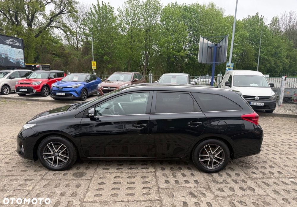 Toyota Auris - 9
