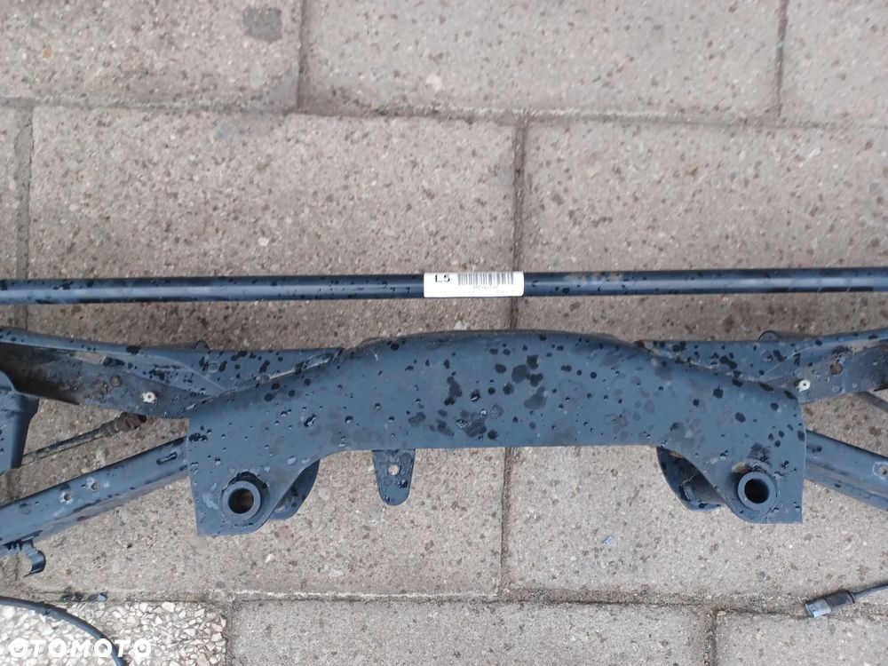 BELKA ZAWIESZENIA TYŁ MINI F54 CLUBMAN - 4