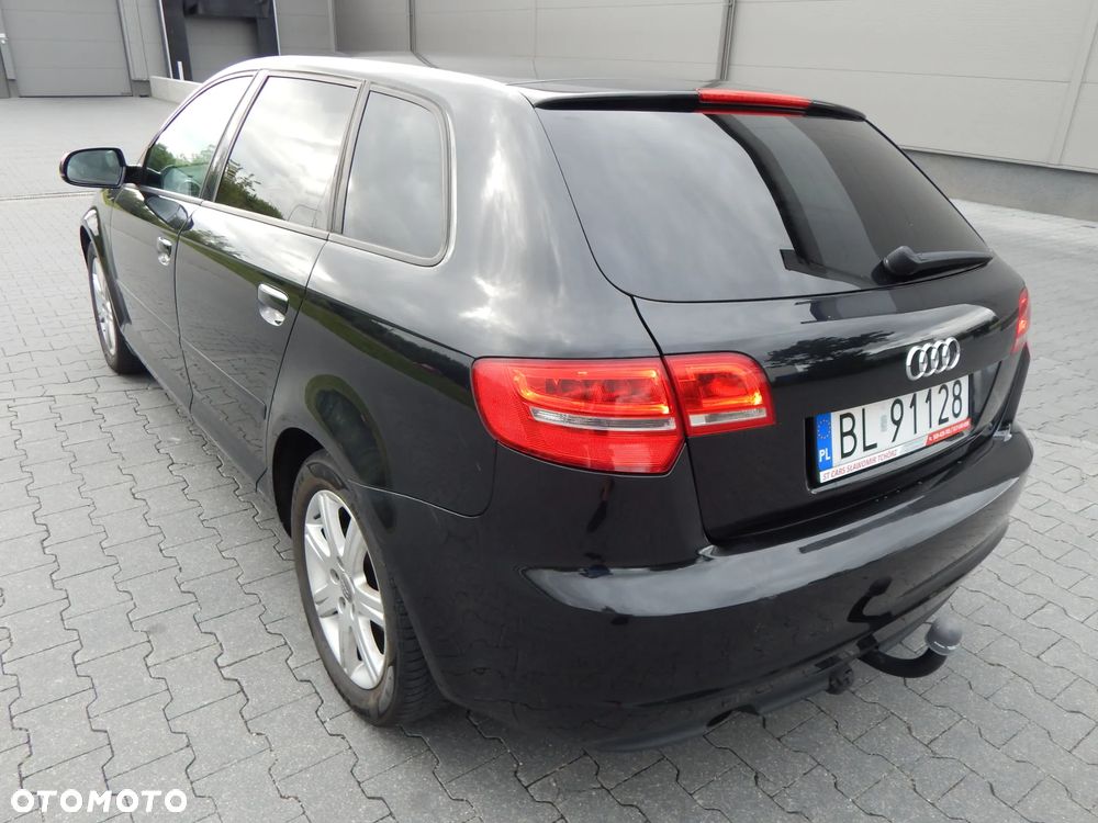 Audi A3 Sportback 1.6 TDI Attraction - 10