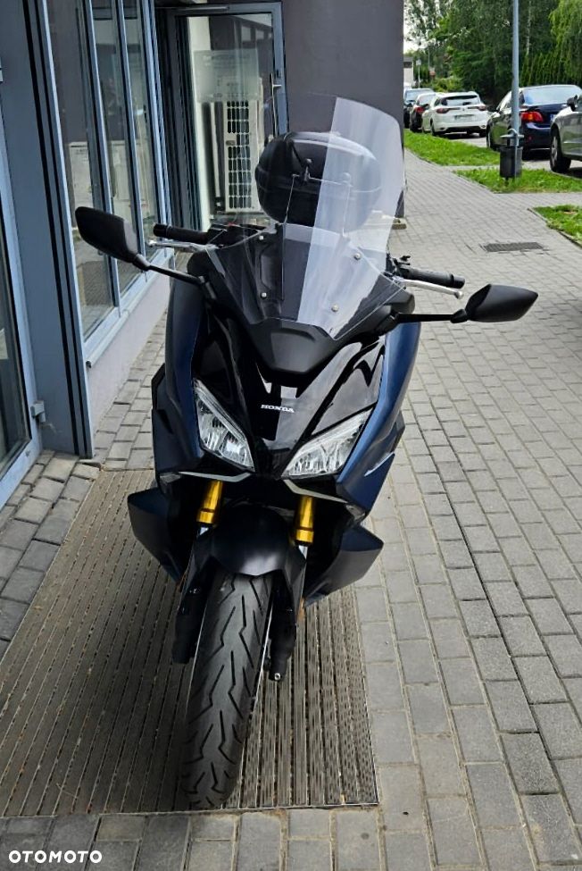 Honda NSS - 6