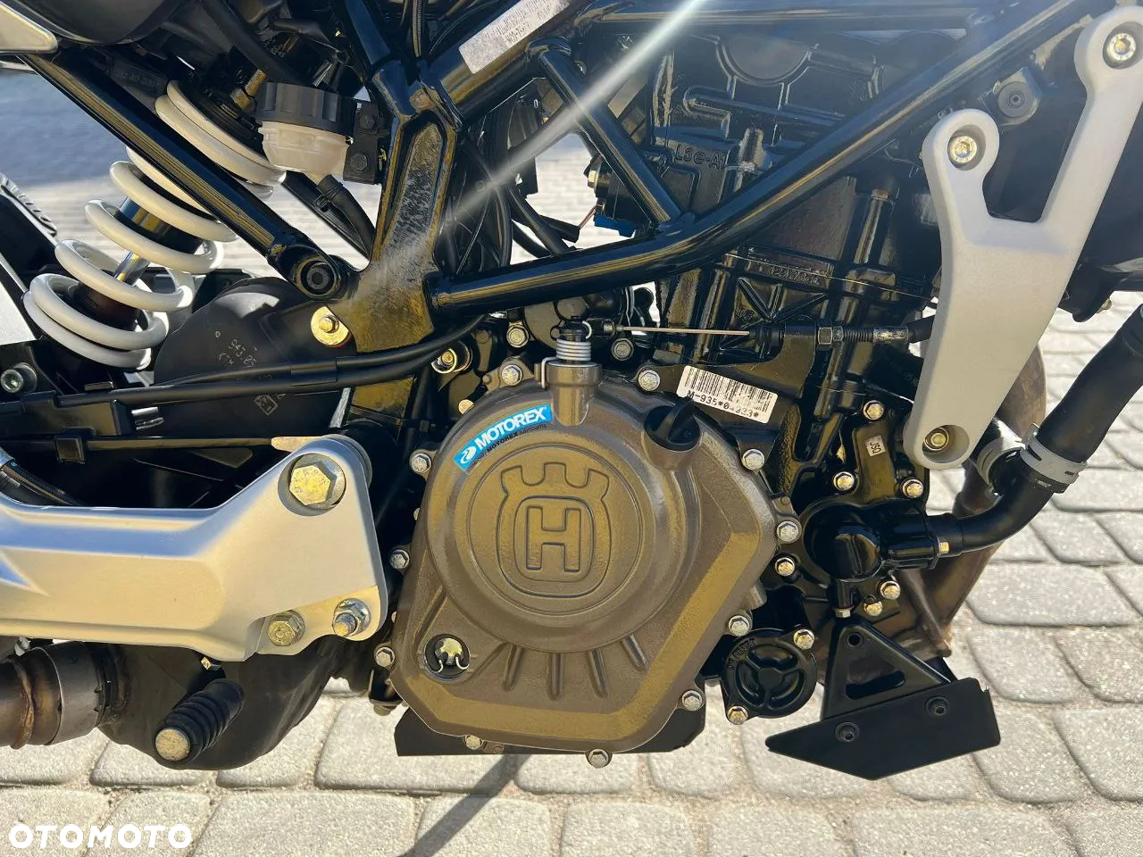 Husqvarna Svartpilen - 6