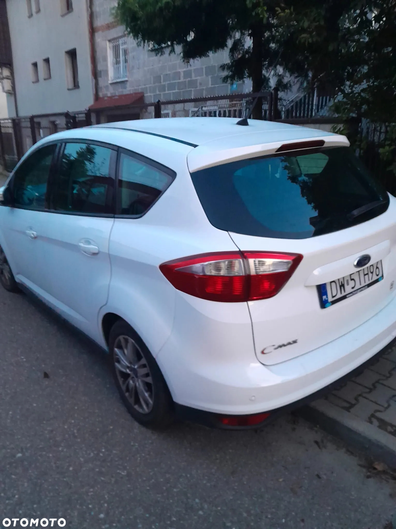 Ford C-MAX 2.0 TDCi Trend MPS6 - 9