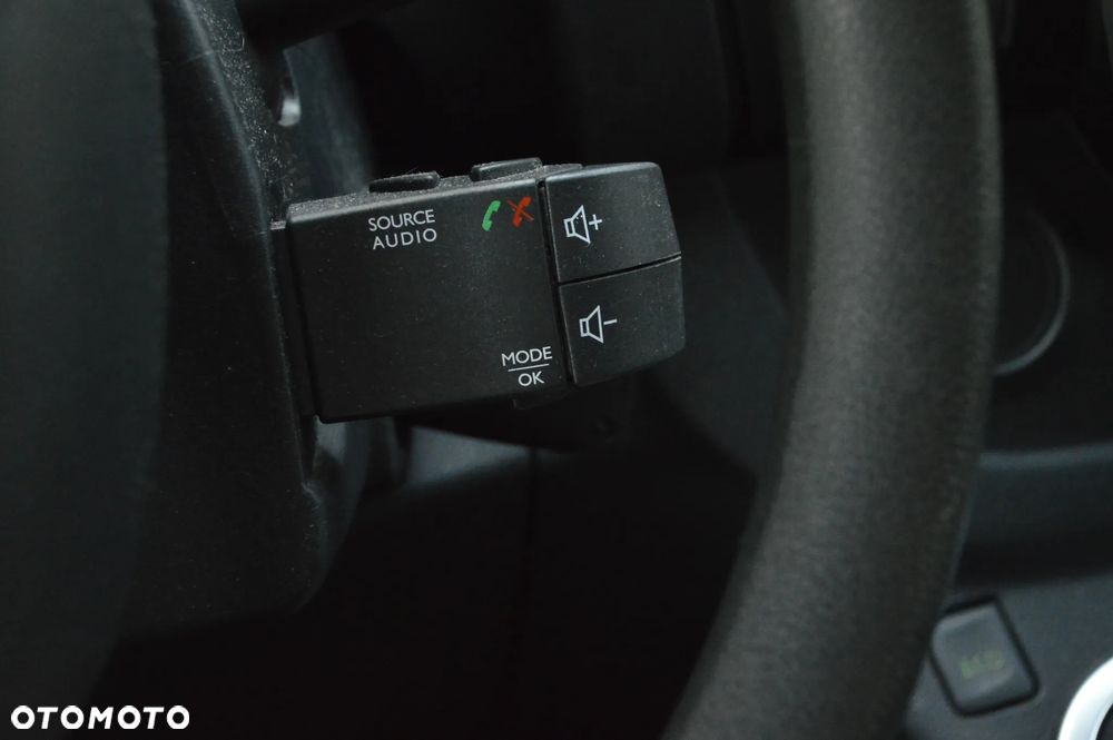Renault TRAFIC - 21