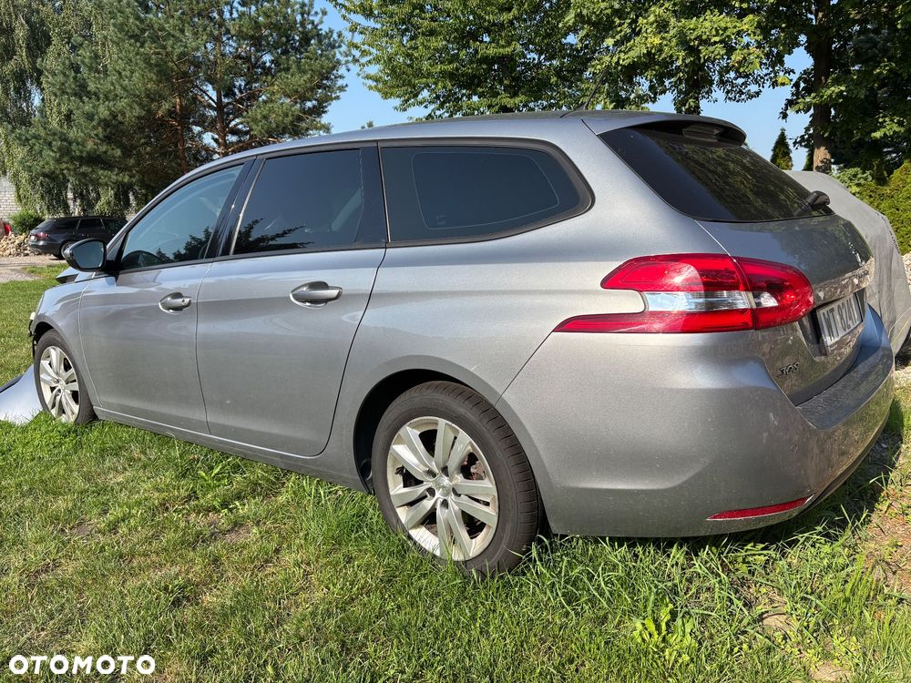 Peugeot 308 1.5 BlueHDi Allure S&S - 2