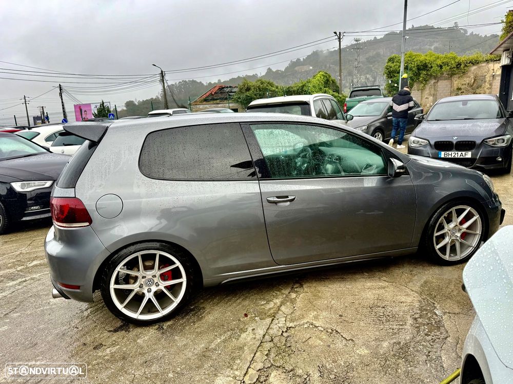 VW Golf 2.0 TSi GTI DSG - 35