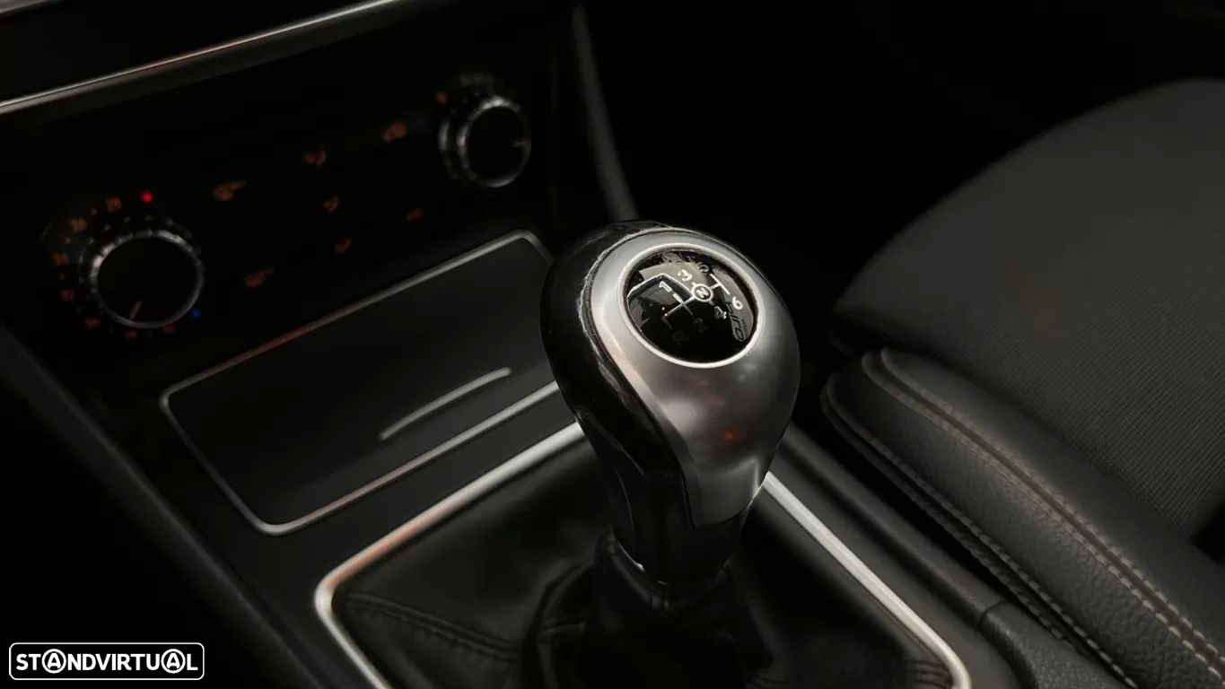Mercedes-Benz A 180 d - 21