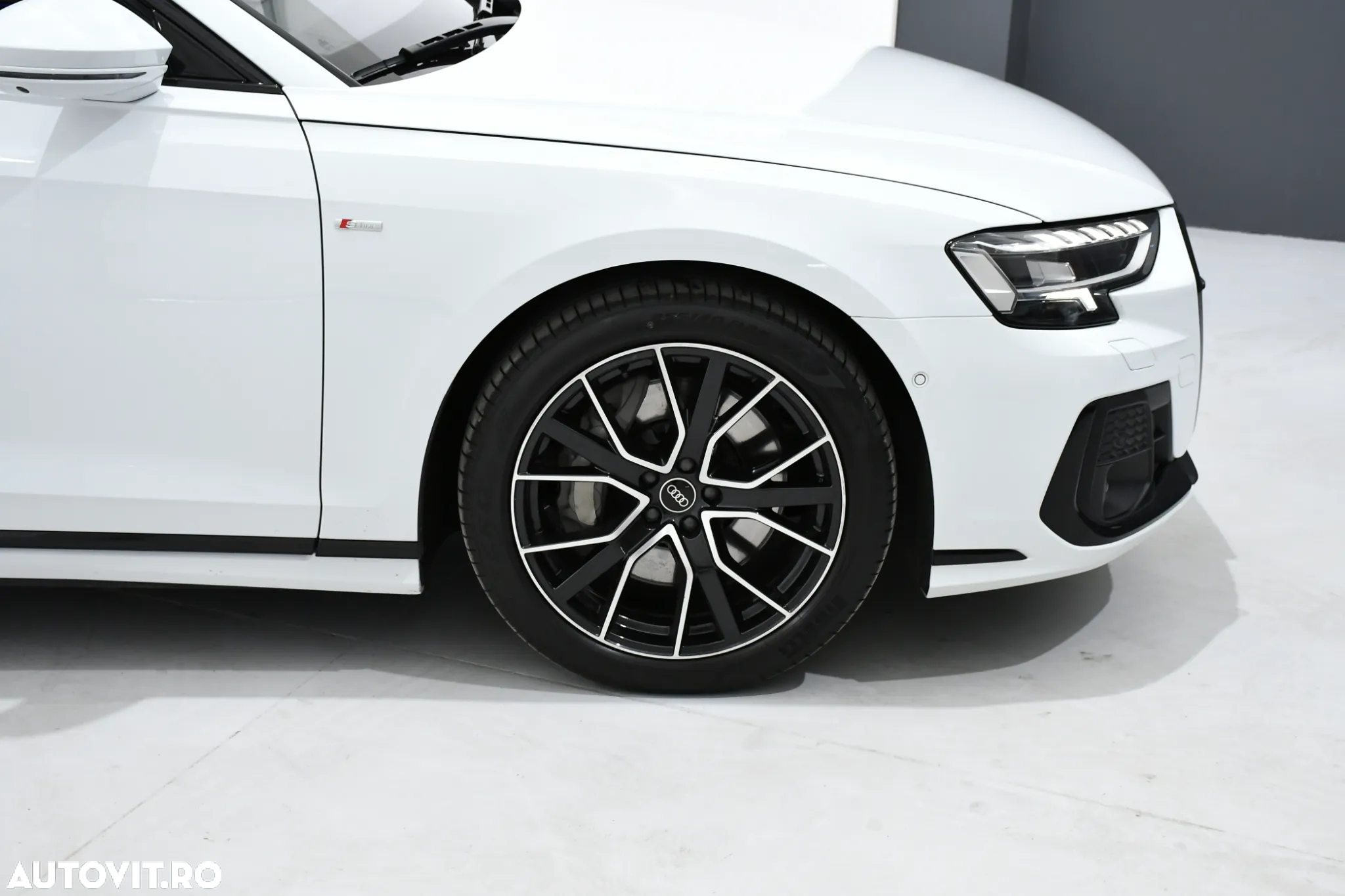 Audi A8 3.0 55 TFSI quattro Tiptronic - 8