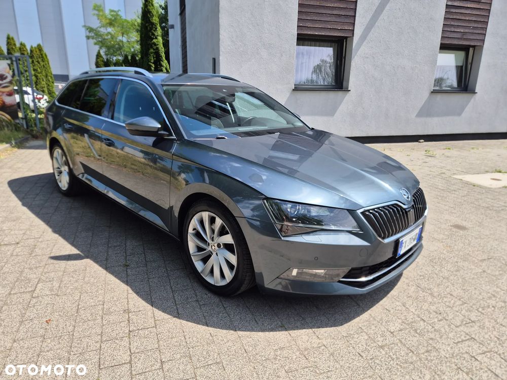 Skoda Superb 2.0 TDI Ambition DSG7 - 3