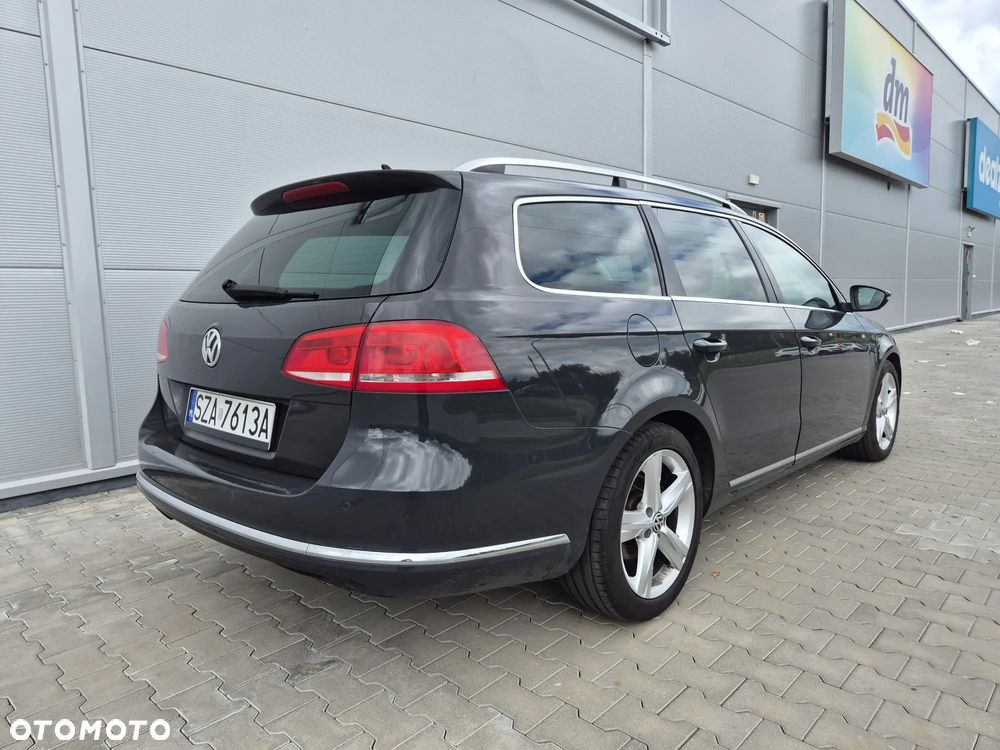 Volkswagen Passat 2.0 TDI Comfortline - 10