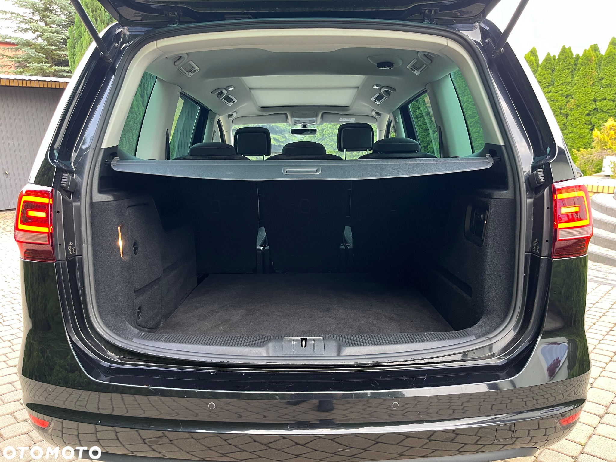 Volkswagen Sharan 2.0 TDI DSG Comfortline United - 9