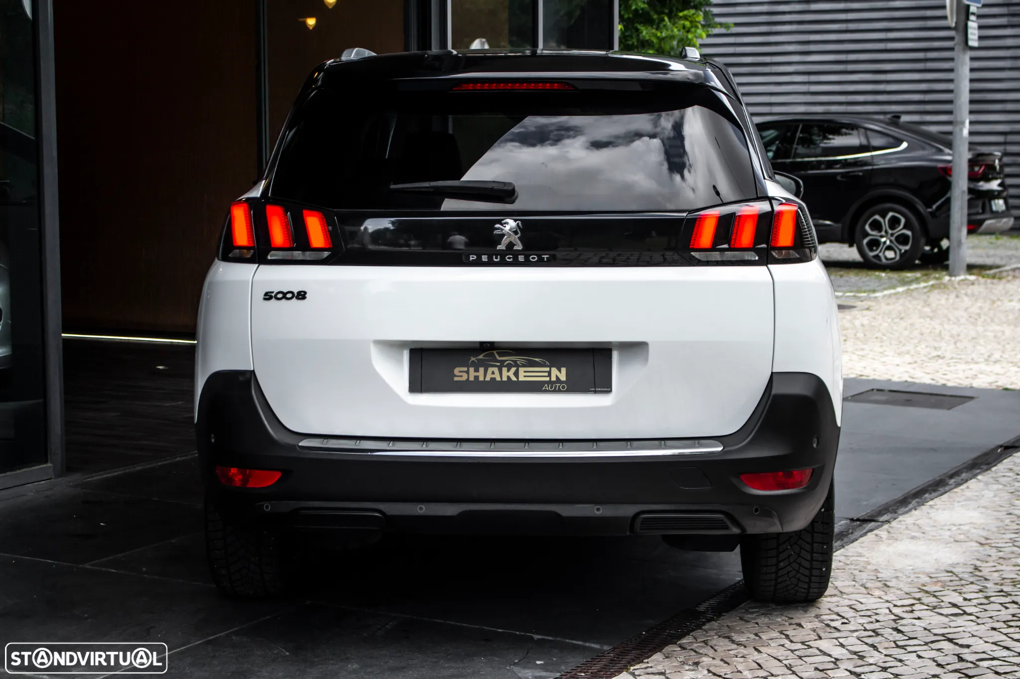 Peugeot 5008 1.2 PureTech Allure Pack EAT8 - 11