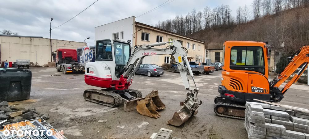Takeuchi TB 230 - 4
