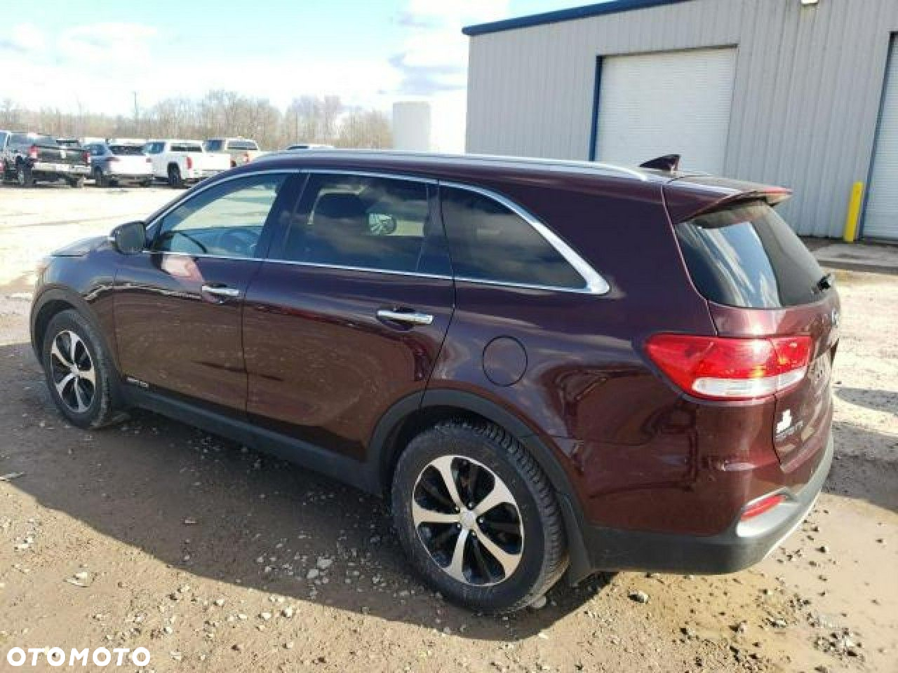 Kia Sorento - 33