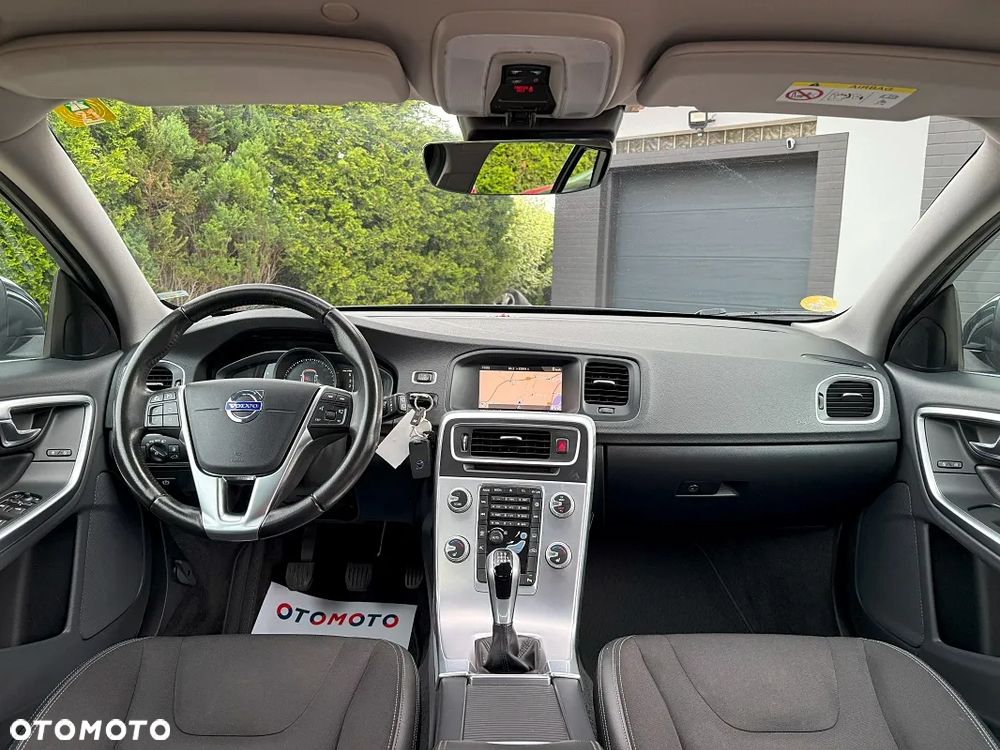 Volvo V60 D4 Drive-E Summum - 30