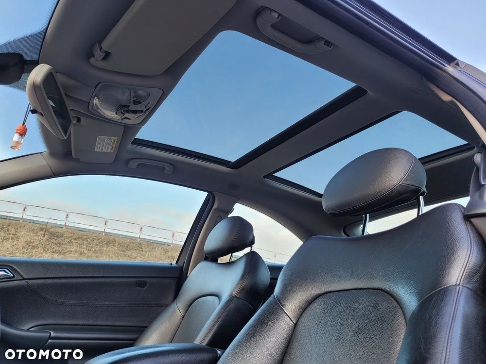 Mercedes-Benz Klasa C 230 Kompressor Sportcoupe - 18