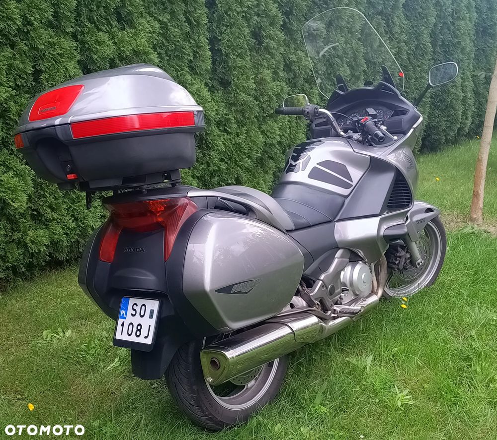 Honda Deauville - 4