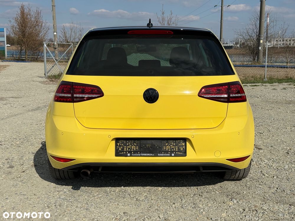 Volkswagen Golf 1.6 TDI DPF Style - 9