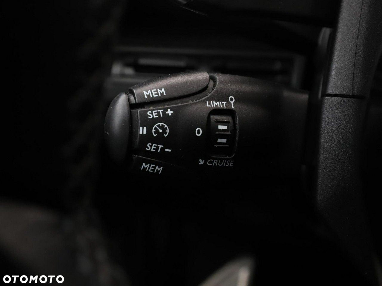 Peugeot 3008 1.5 BlueHDi Crossway S&S EAT8 - 34