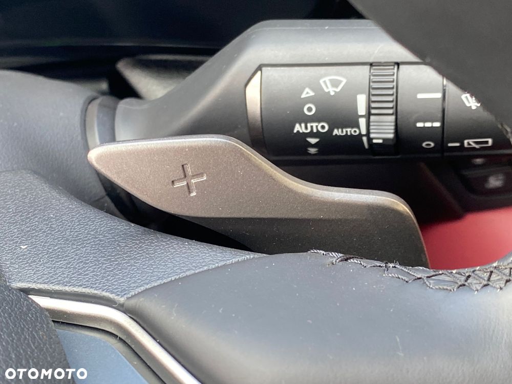 Lexus NX 350h Omotenashi AWD - 25