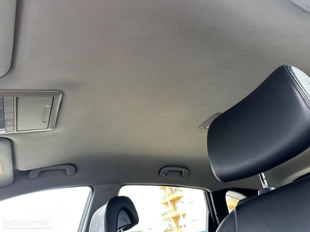 Chevrolet Captiva 2.0 VCDi Seven 7L - 33