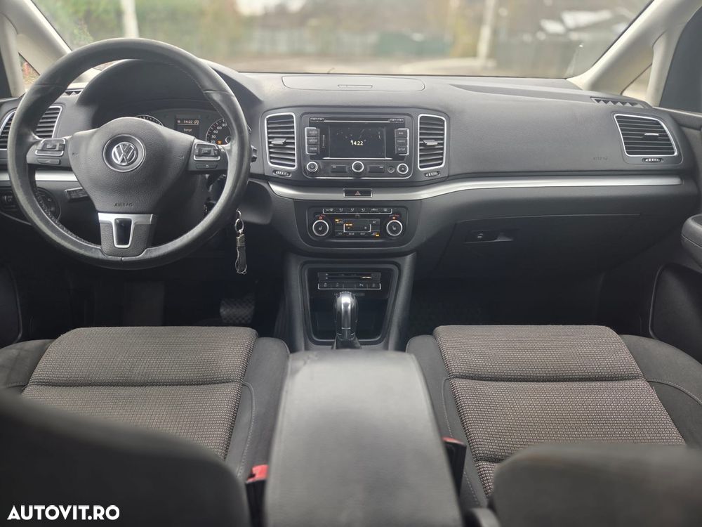 Volkswagen Sharan 2.0 TDI DSG BlueMotion Technology Comfortline - 8