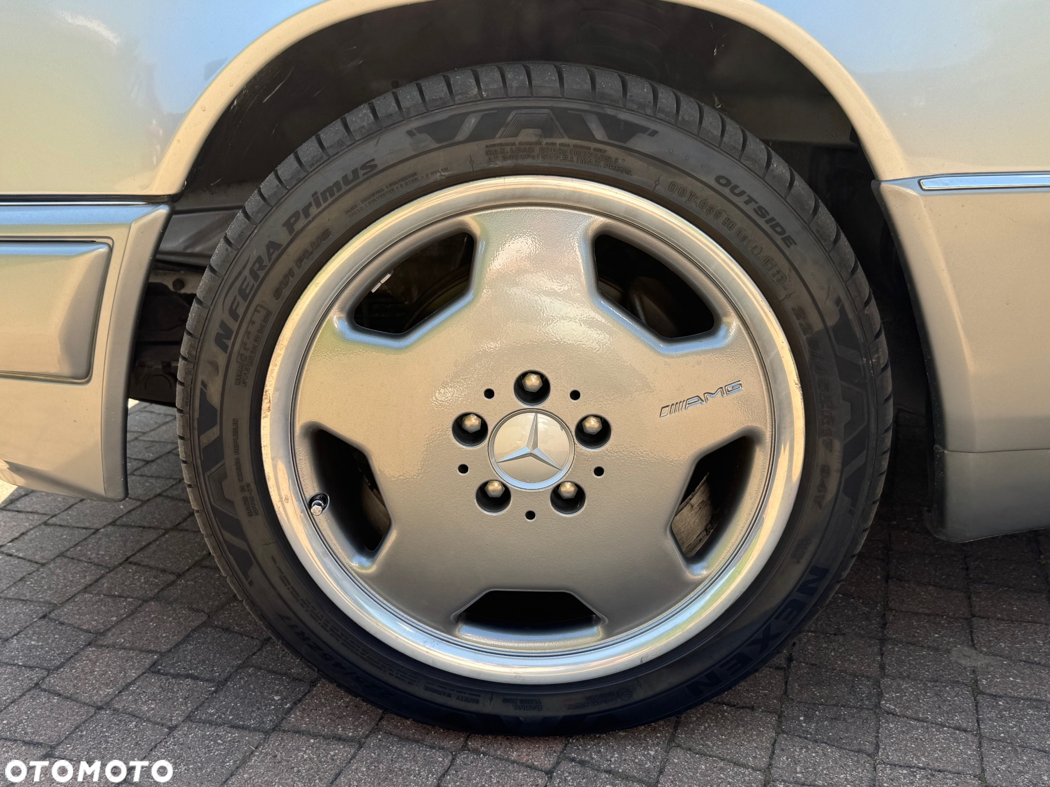 Mercedes-Benz Klasa E - 15