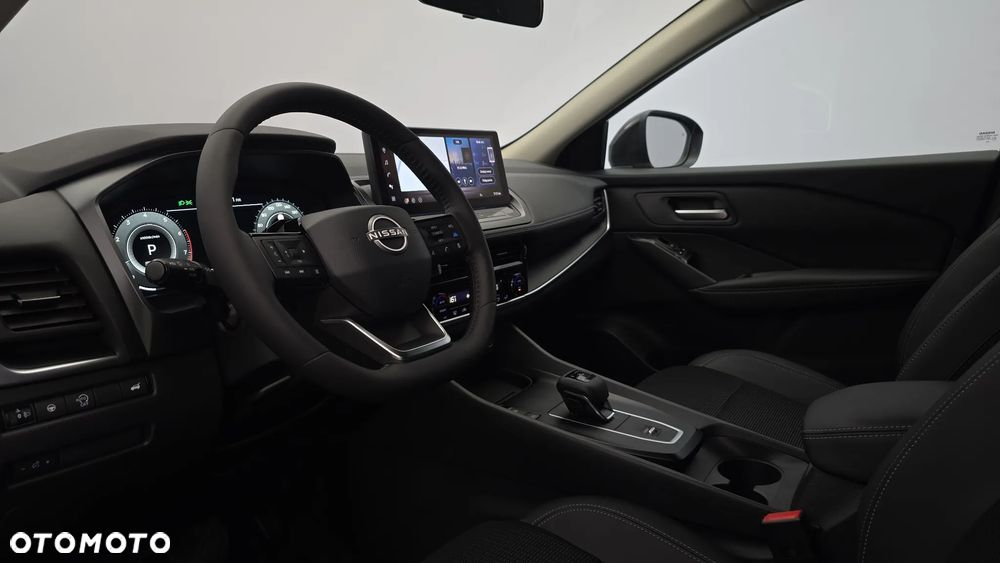 Nissan Qashqai 1.3 DIG-T mHEV N-Connecta Xtronic - 25