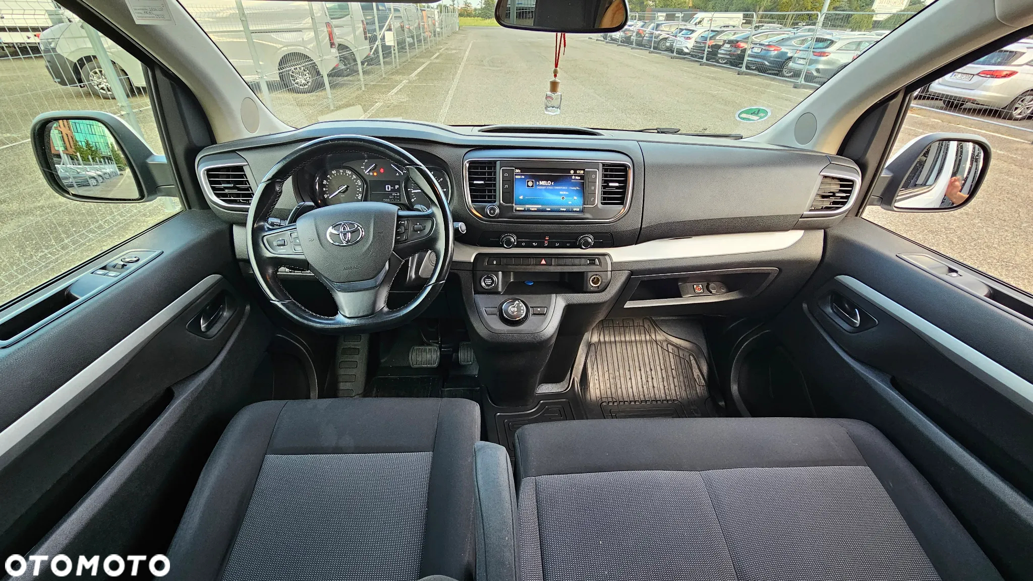Toyota ProAce Kombi 2.0 D-4D Long 2,8t - 8