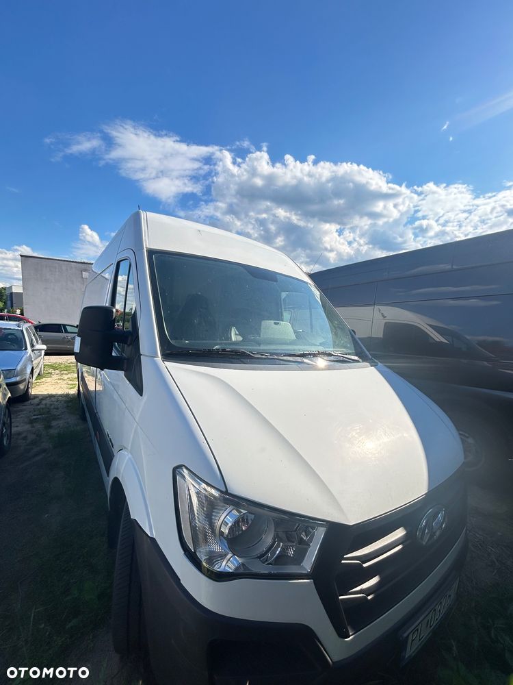 Hyundai H350 - 6