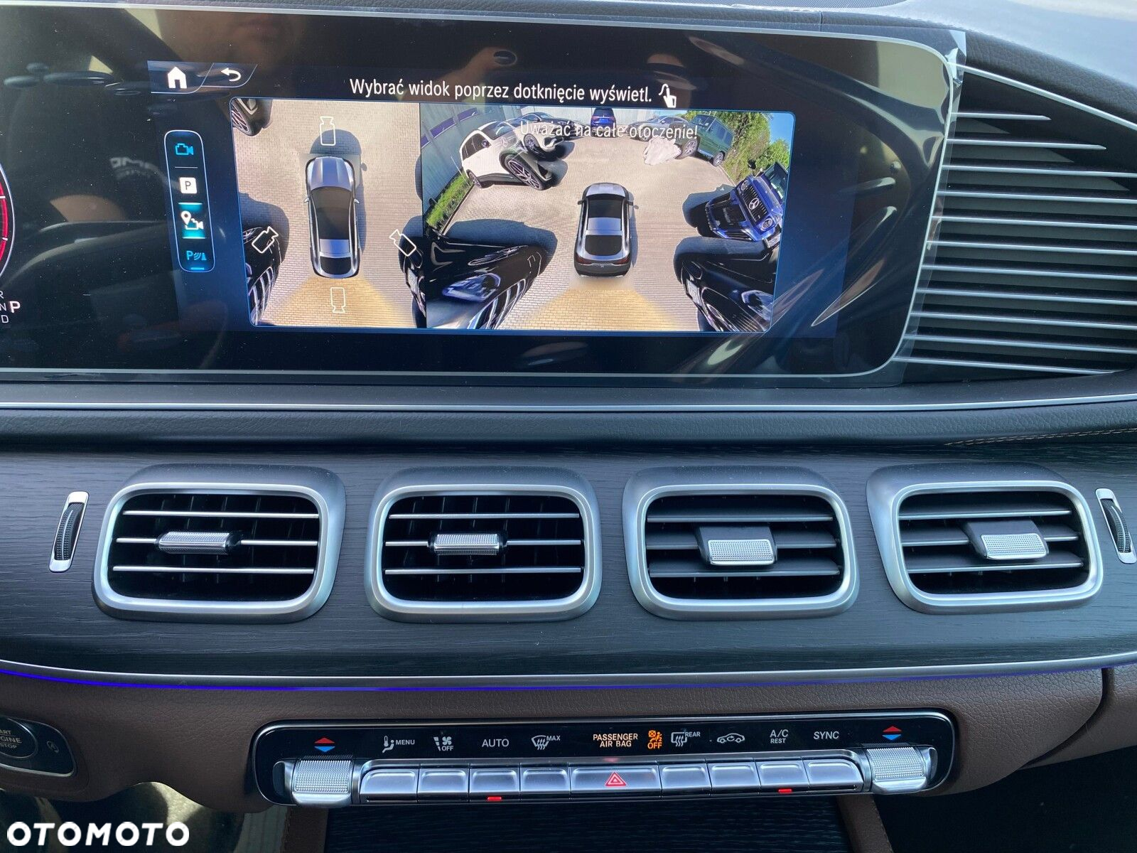 Mercedes-Benz GLE - 23