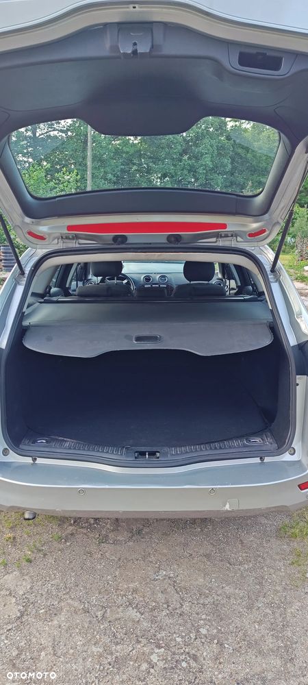 Ford Mondeo 2.0 Ghia X - 12