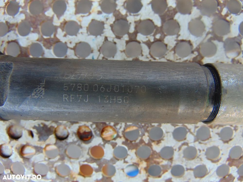 Injectoare Mazda 5 motor 2.0 Mazda 6 Mazda 3 rf7j injector - 4