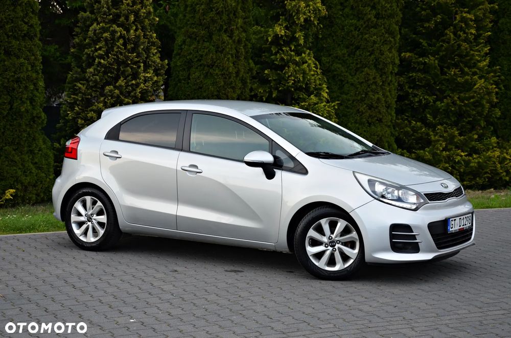 Kia Rio 1.2 Dream-Team Edition - 12